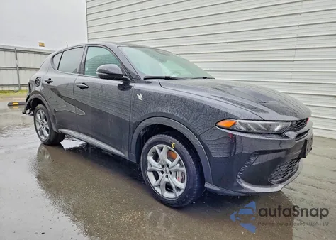 2024 Dodge Hornet R z USA, uszkodzony, nr VIN ZACPDFCW7R3A32075